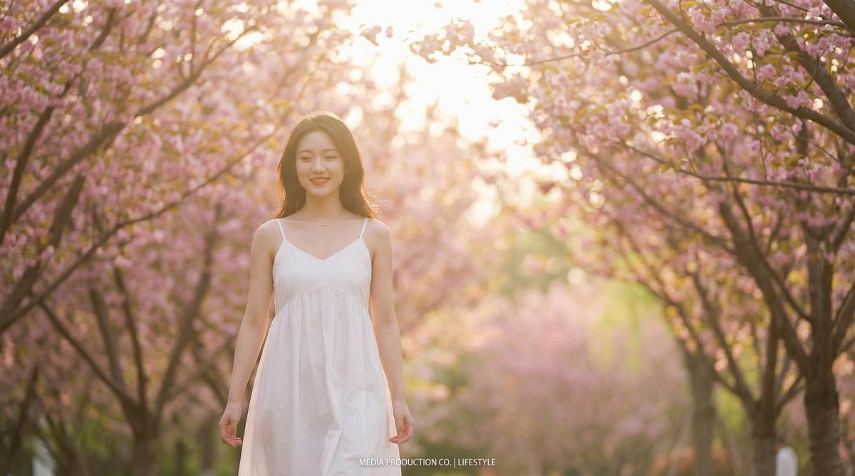 女神视频传媒原创影视作品-樱花季写真传媒